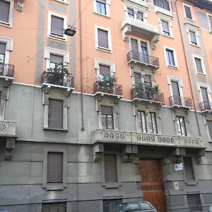 Otel Brasil, Milano